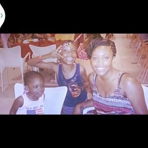 Meet your Posher, Jovae